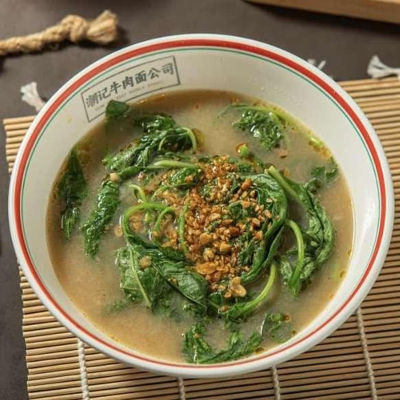 Spinach in Beef Soup with Mince Beef