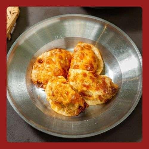 (beef gyoza)