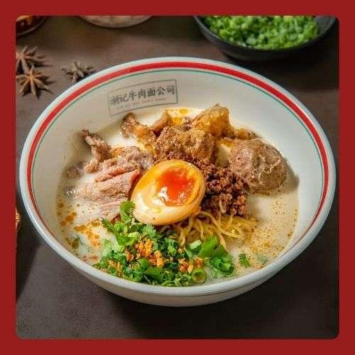 Five-topping best-seller beef noodle bowl